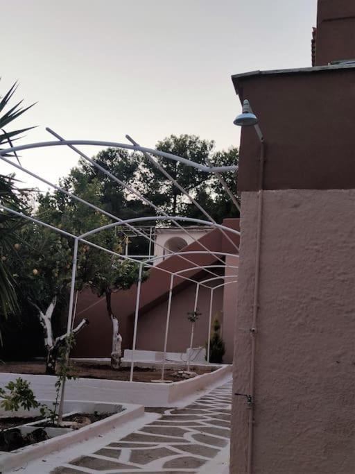 Penthouse Studio Next To The Sea Salamis Exterior photo