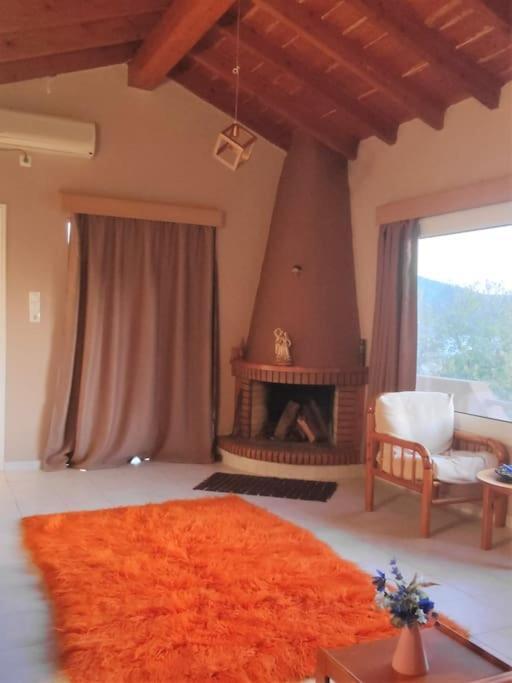 Penthouse Studio Next To The Sea Salamis Exterior photo