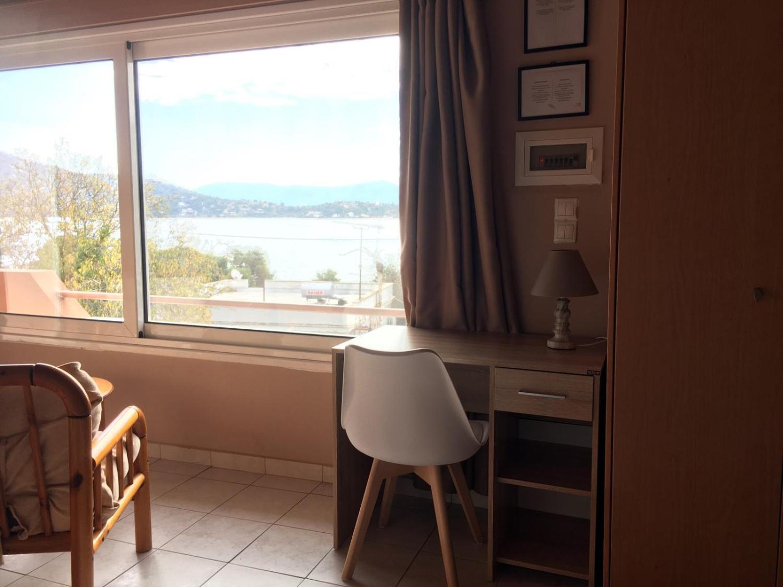 Penthouse Studio Next To The Sea Salamis Exterior photo